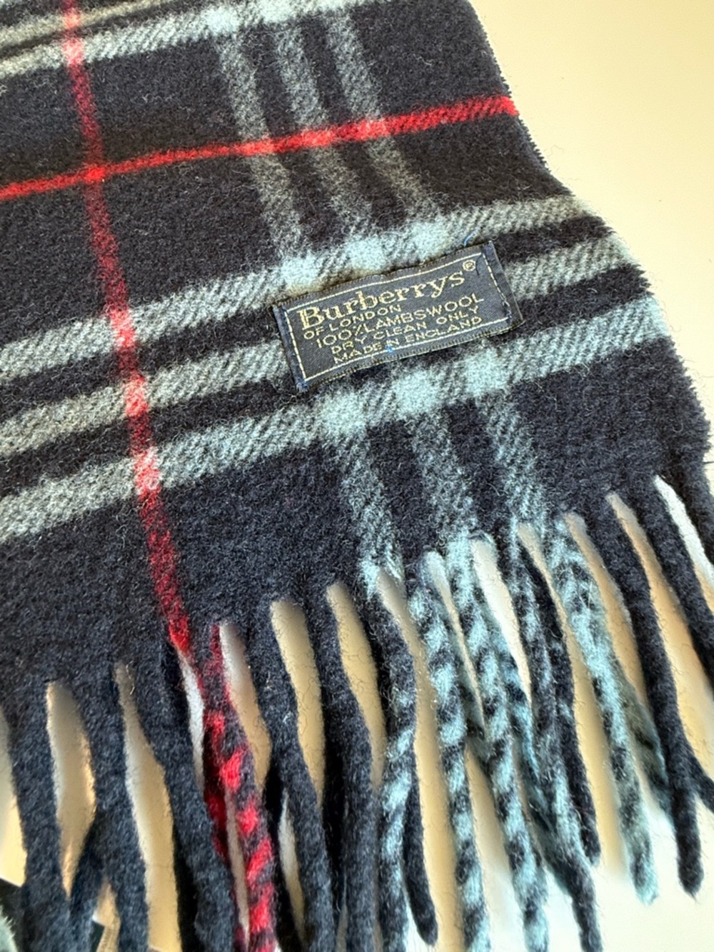 Vintage Burberry 100% Lambswool Scarf- Navy
